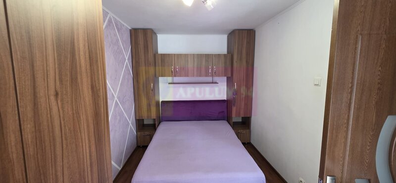 Apartament cu 2 camere, et 1 in Campina